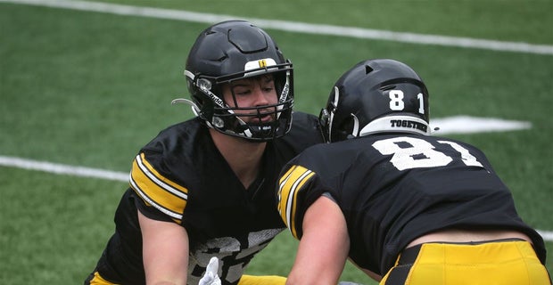 Iowa Football: Hawkeyes release depth chart ahead of Maryland