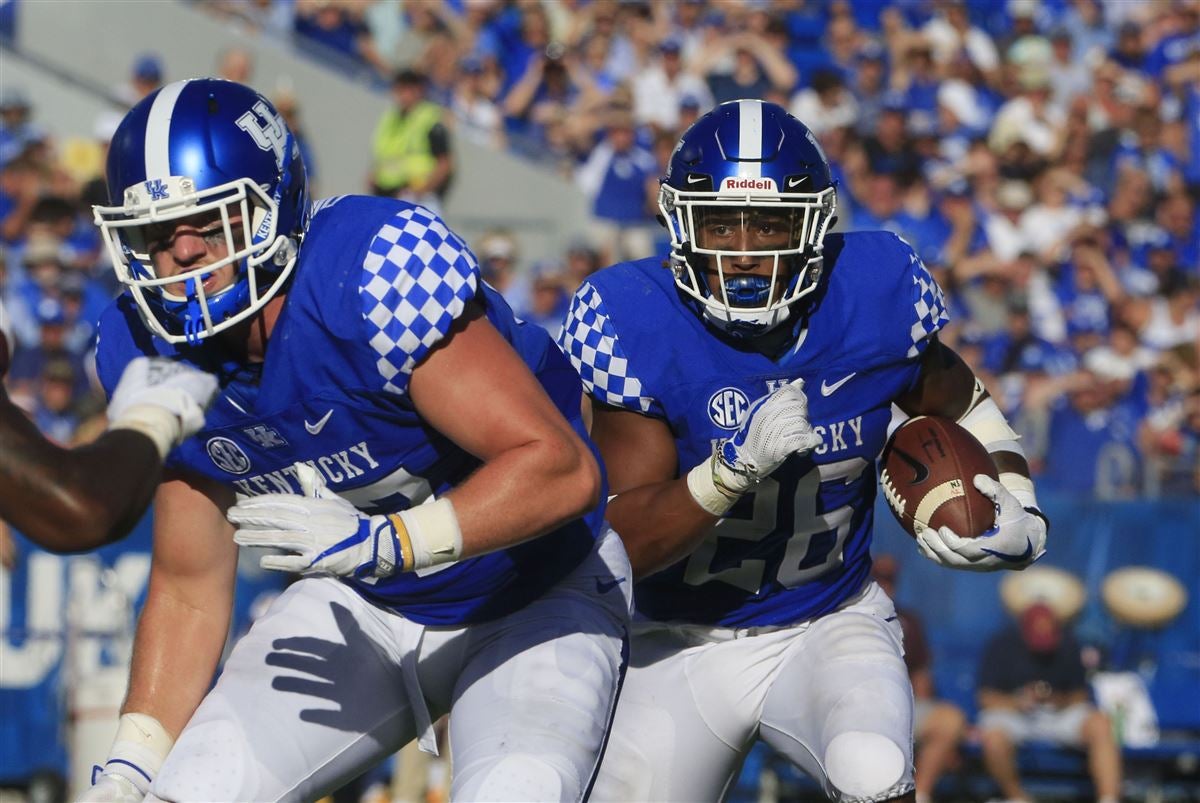 Benny Snell is inching toward more broken records