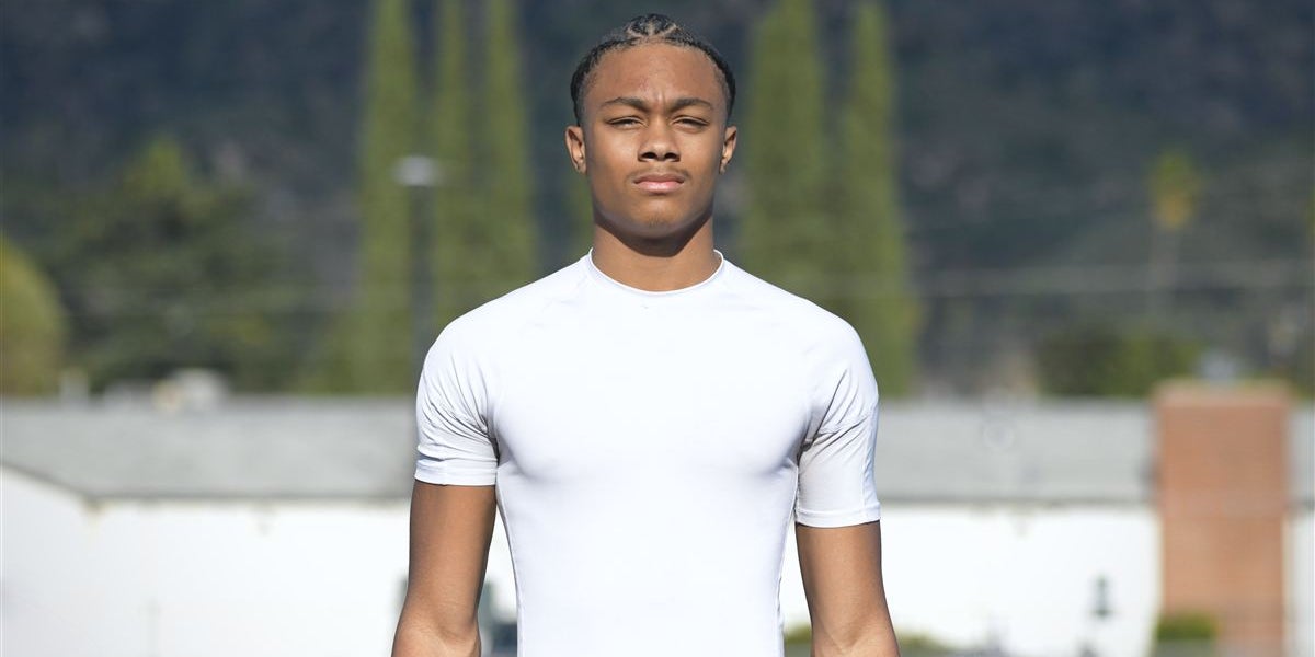 https://s3media.247sports.com/Uploads/Assets/617/577/13577617.JPG?width=1200&height=600&crop=2:1&fit=cover