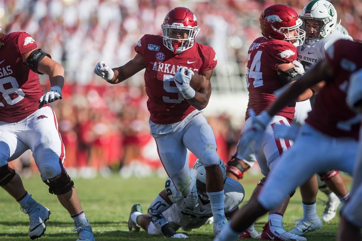 Breaking down the Hogs: Previewing the Arkansas offense