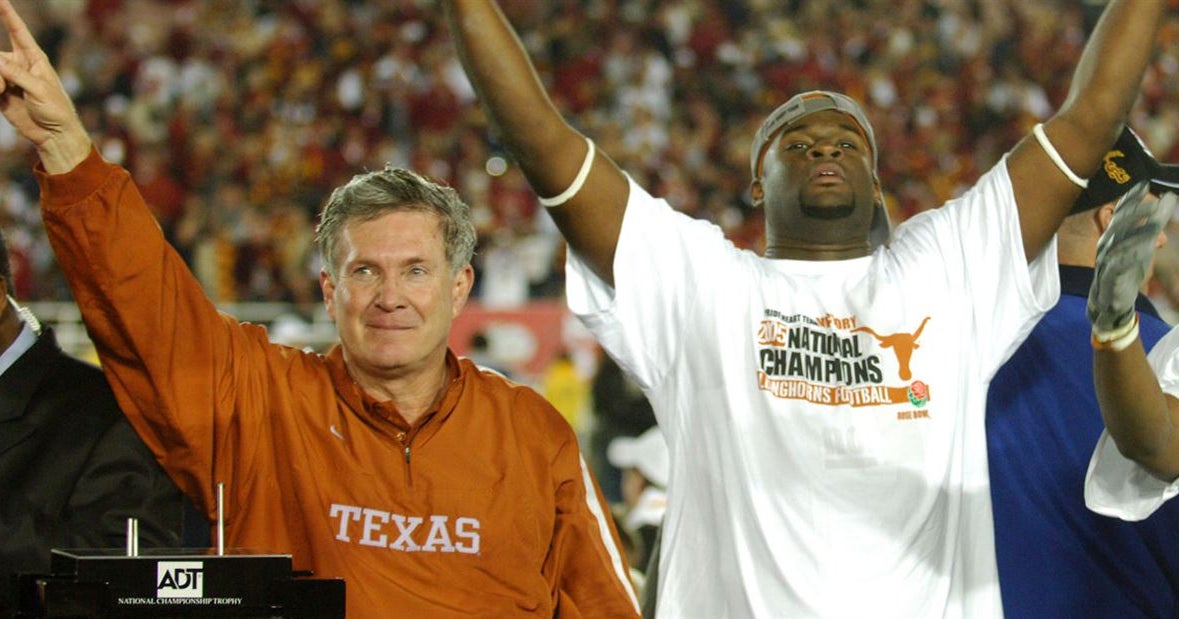 Vince Young Shouts Out Mack Brown & UNC Vince Young Shouts Out Mack Brown & UNC
