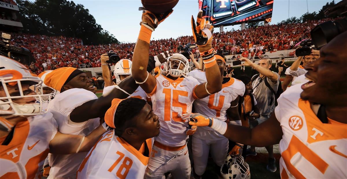 Jauan Jennings: Former Blackman, Tennessee football star makes