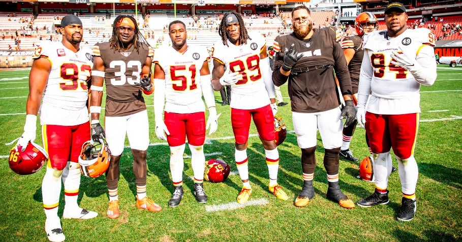 LOOK: Alabama alumni get together after Browns vs. Washington