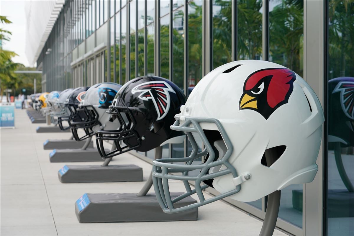 NFL planning to allow social justice decals on team helmets