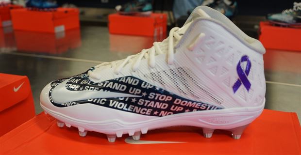 Inside Brandon Crawford's love for customized cleats, fashion