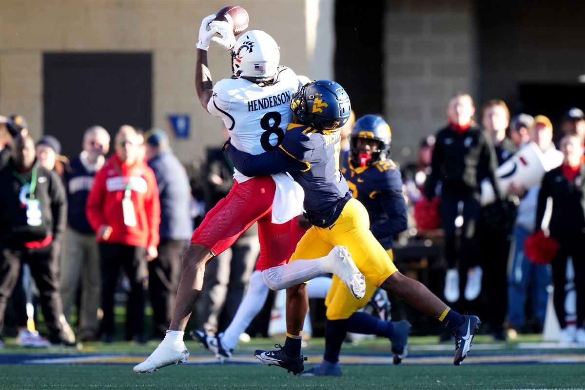 RECAP: WVU Blows Out Cincinnati 42-21