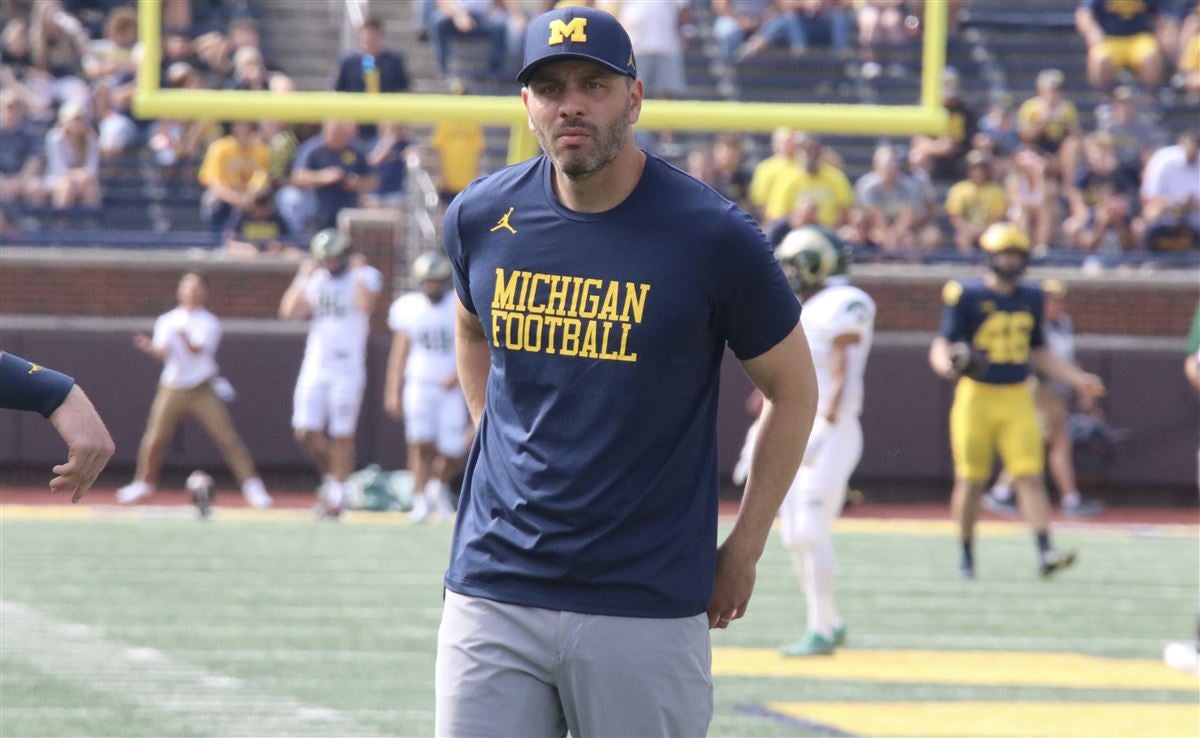 BREAKING: Michigan co-offensive coordinator Matt Weiss fired amid UMPD  investigation