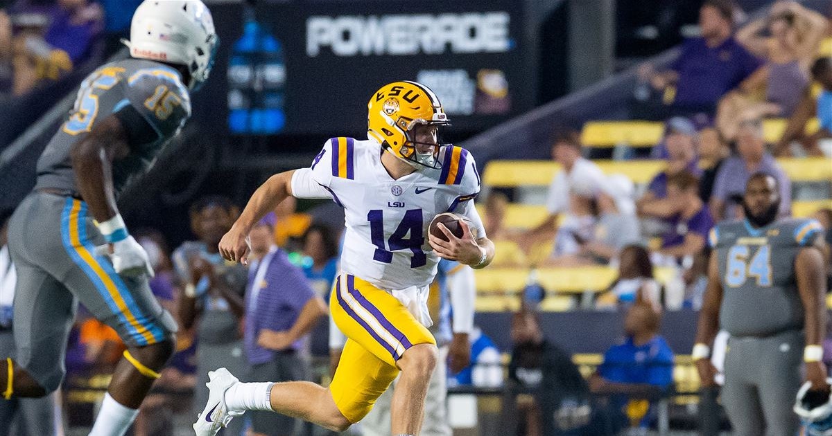 LSU quarterback Walker Howard showing improvements every day