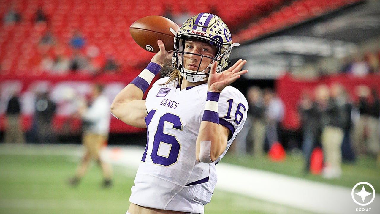 Trevor Lawrence dons UGA sweatshirt after Clemson's loss to Georgia