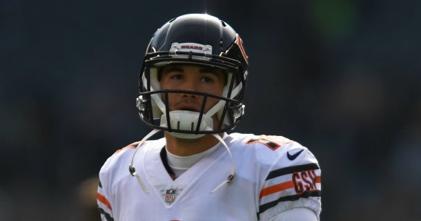 Mitch Trubisky continues offseason work with renowned QB coach Mitch Trubisky continues offseason work with renowned QB coach