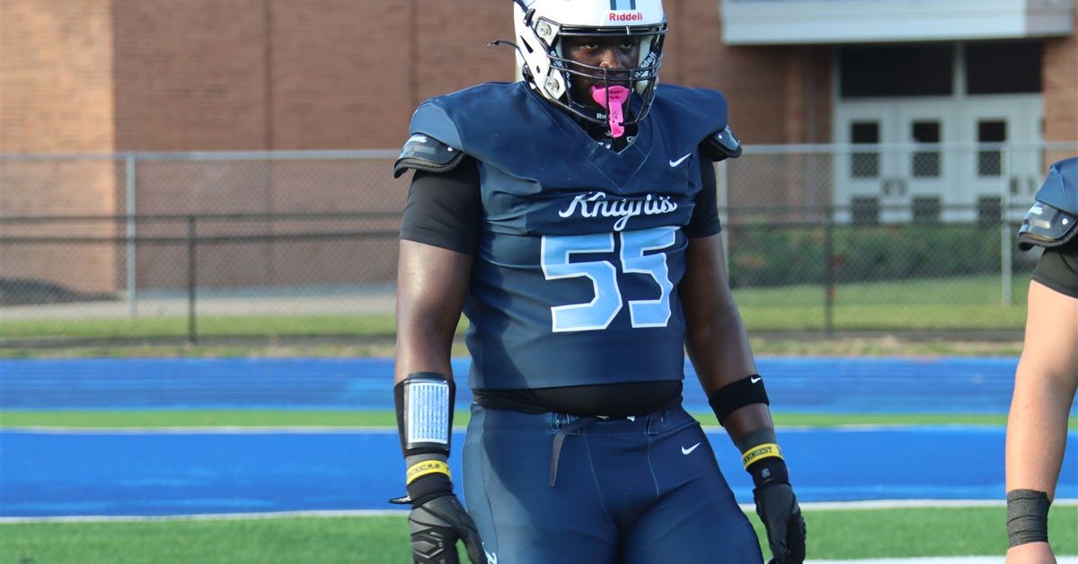 'Big Man’ Making Big Plays: Michigan's Top Ranked Commit OT Jakari Lipsey Dominates
