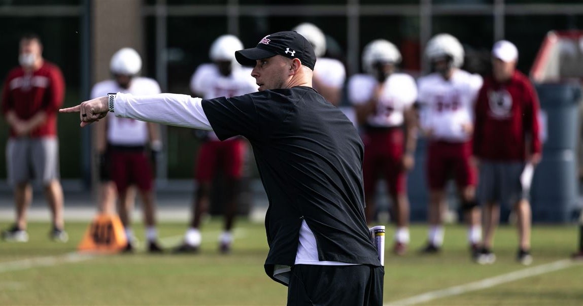 Gamecocks WRs coach Justin Stepp took the microphone in training