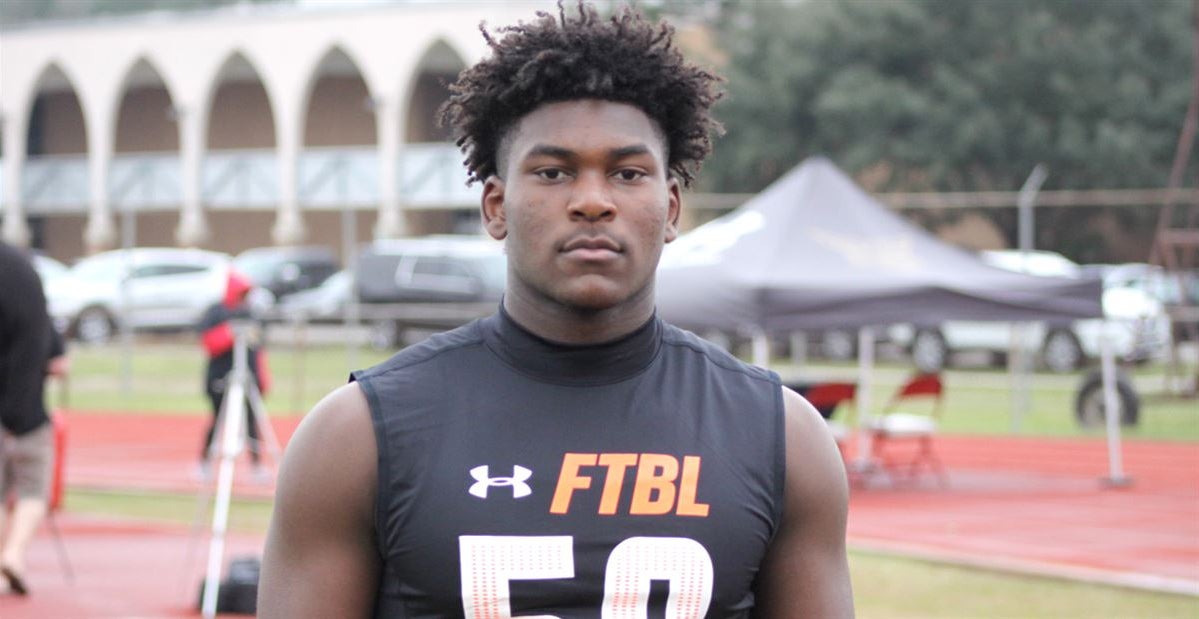 Bryant reopens his recruiting process