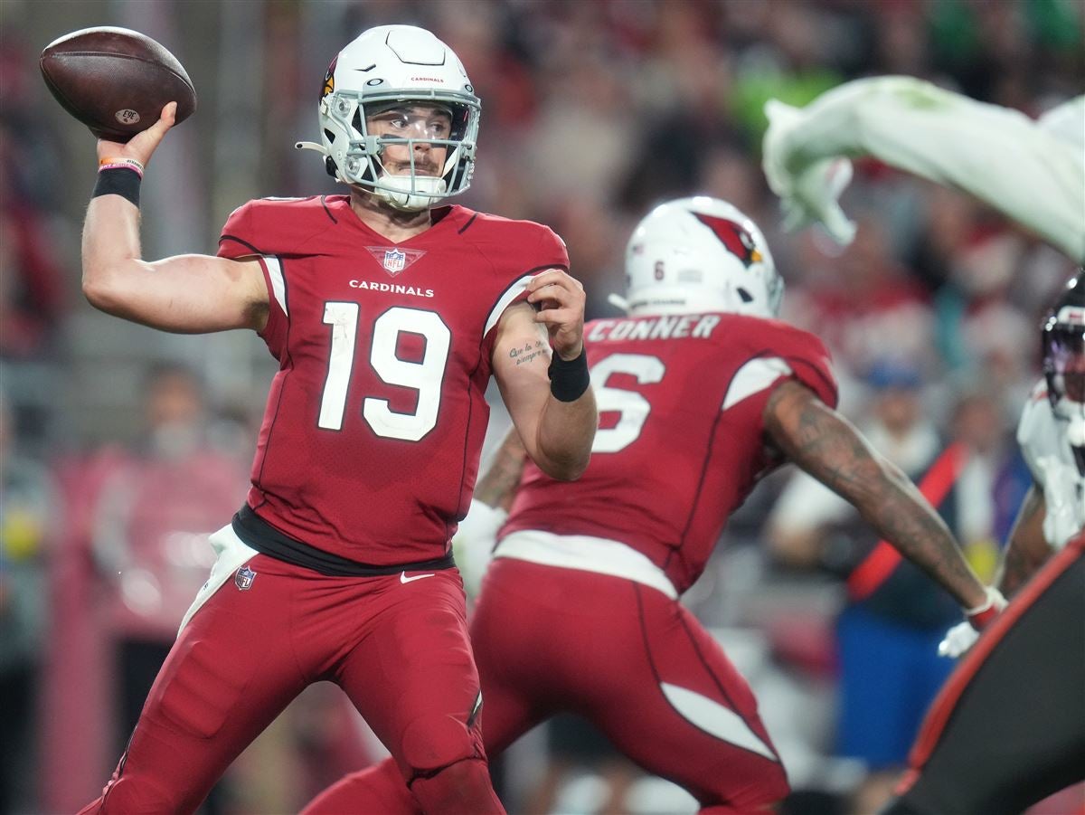 Arizona Cardinals wide receiver Trace McSorley warms up before an NFL  football game against the New Orleans Saints, Thursday, Oct. 20, 2022, in  Glendale, Ariz. (AP Photo/Rick Scuteri Stock Photo - Alamy