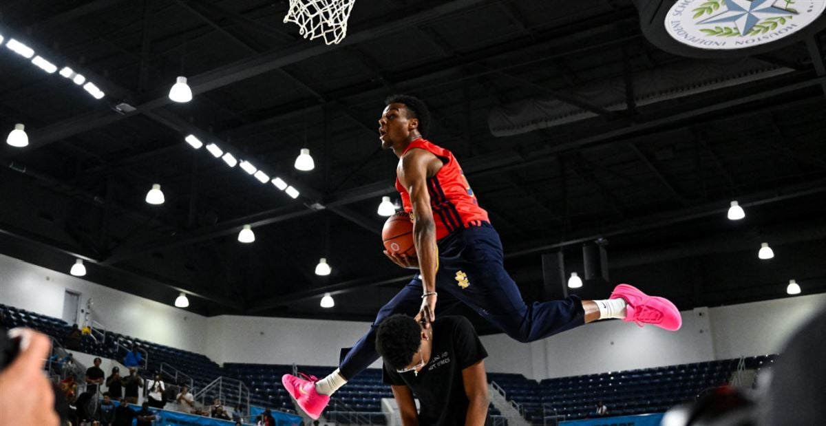 bronny dunk
