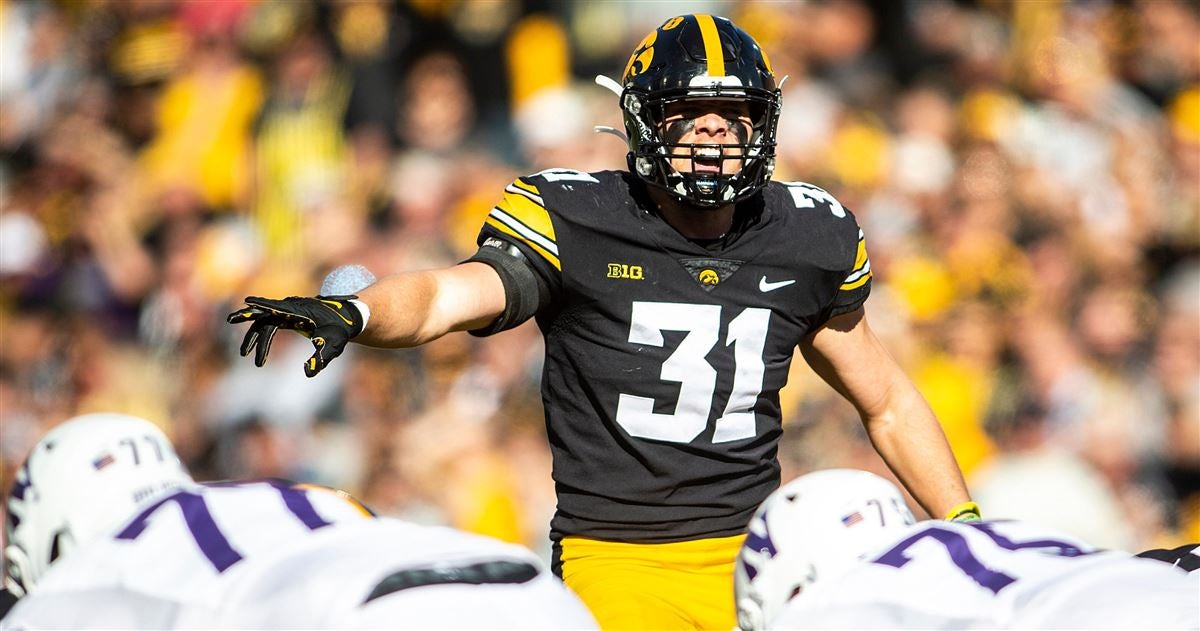 Pittsburgh Steelers tight end Matt Spaeth (89) warms up prior to a game  against the Minnesota Vikings at Heinz field in Pittsburgh PA. Pittsburgh  won the game 27-17. (Credit Image: © Mark