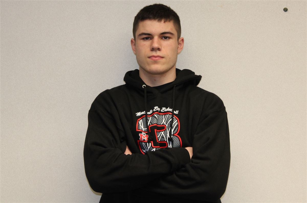 Monticello linebacker Preston Ries is one of Iowa's best in the 2024 class