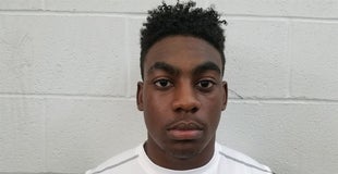 2019 3-star LB drawing college interest after good season 2019 3-star LB drawing college interest after good season