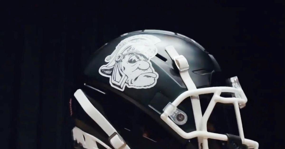 Look Michigan State Puts Gruff Sparty Logo On Helmets