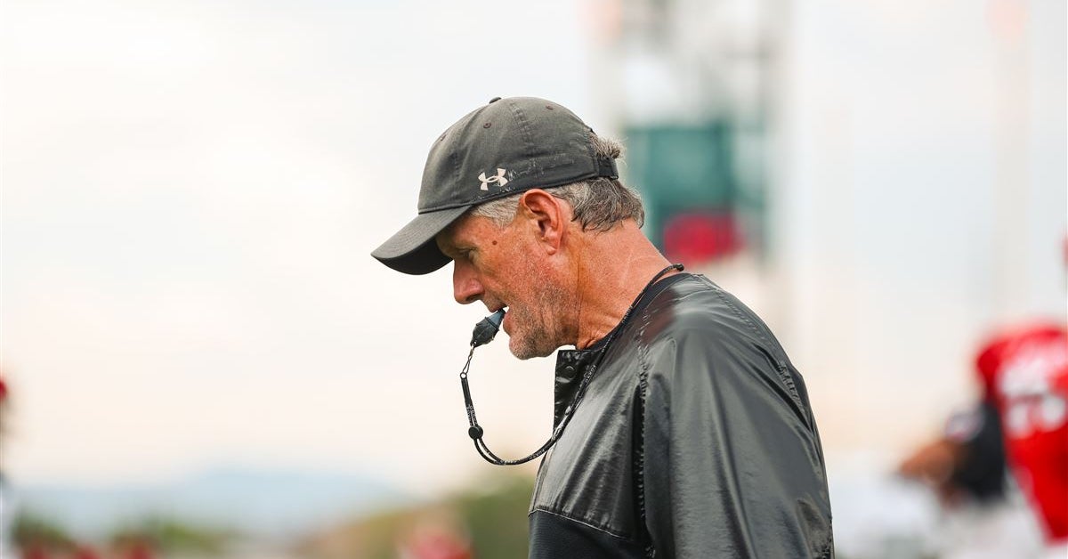 Kyle Whittingham, Utes Seeing Separation In QB2 Battle