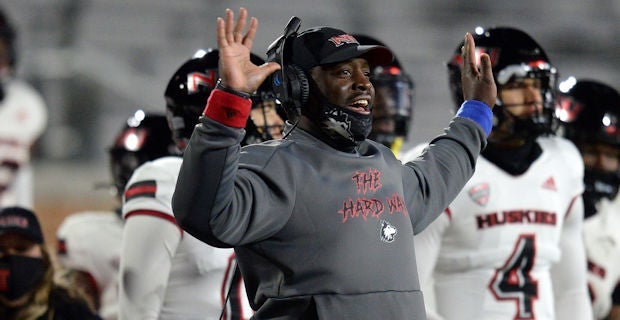 Minnesota Football set to hire Northern Illinois' Nic McKissic-Luke as RB coach - Vimarsana News