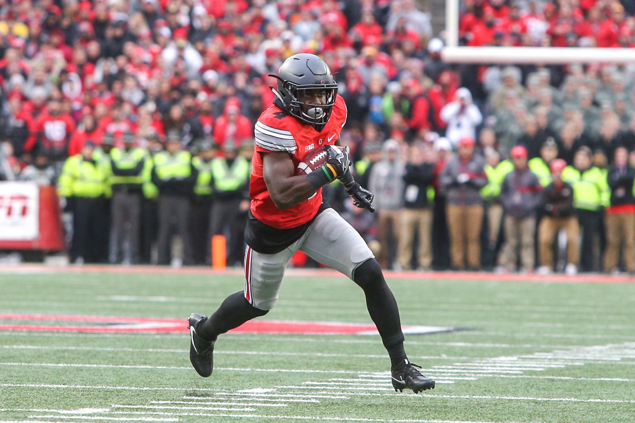 Rookie Premiere Spotlight: Ezekiel Elliott on Being a Buckeye and