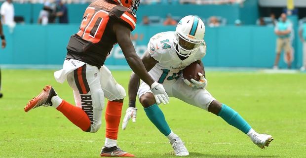 Cleveland Browns' Jarvis Landry gives himself birthday present at