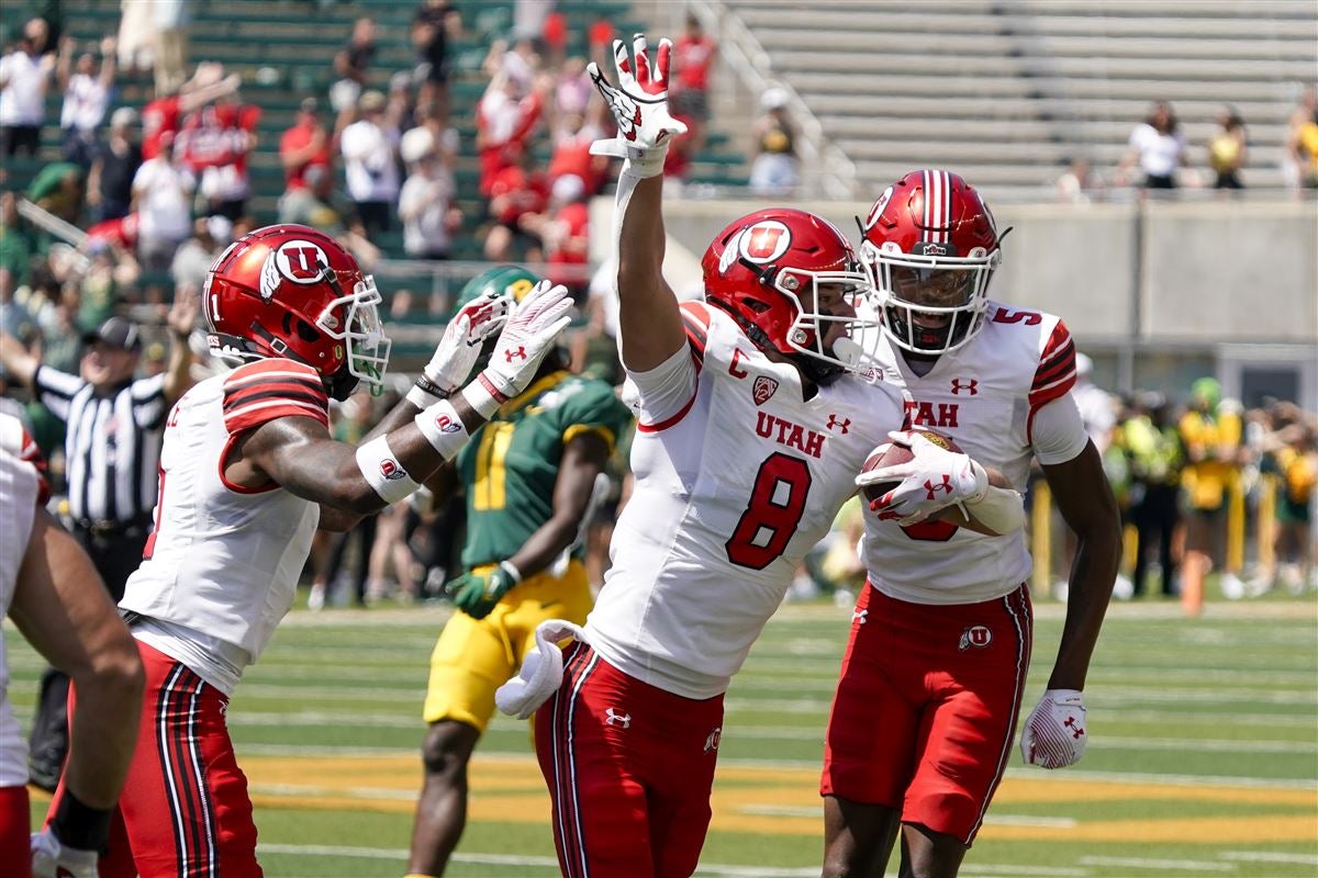 Utah wide receiver Money Parks (10) lines up out wide during an