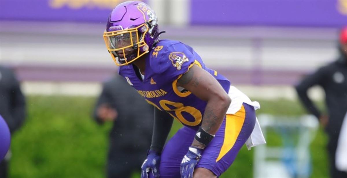 ECU football has best practices of the season in Washington D.C., players  have fun with Christmas day jersey swap