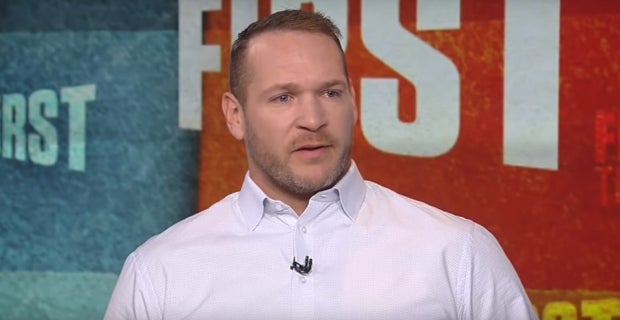 Brian Urlacher On Mitchell Trubisky, Hall of Fame, Hair - Sports Illustrated