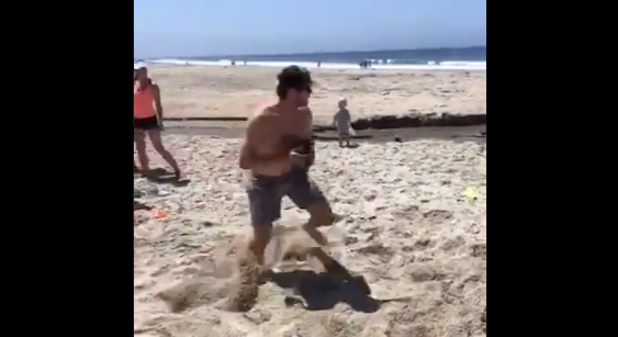 New York Jets video: Sam Darnold working out on the beach