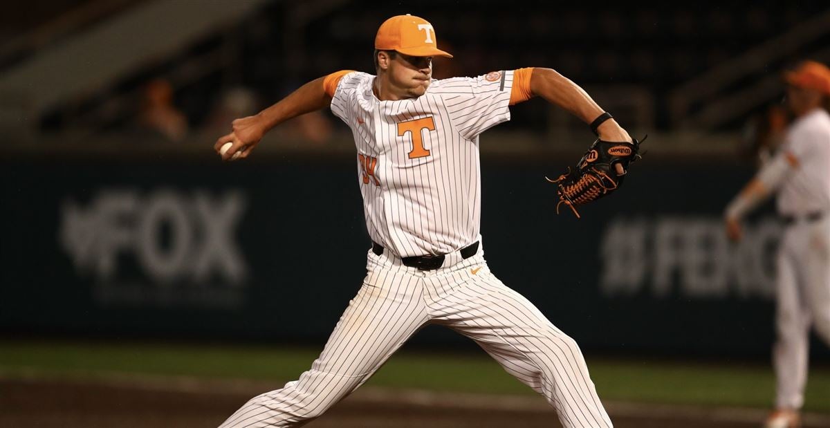 Look: Tennessee Vols Baseball Donning New Uniforms in Lexington