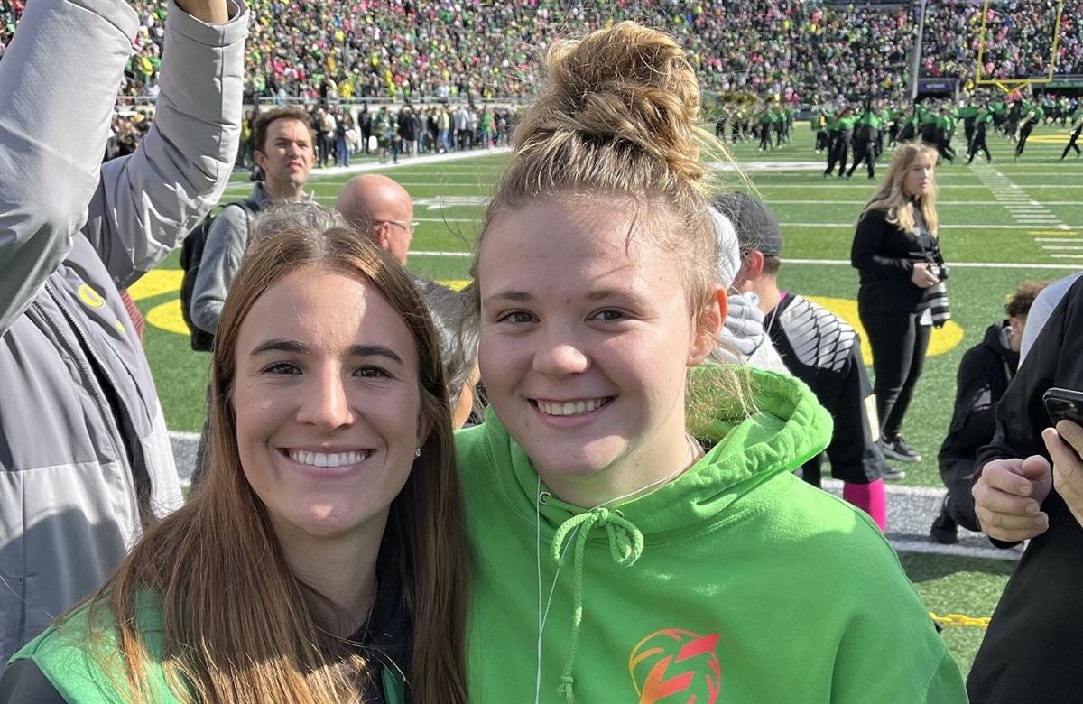 Four-star wing Sammie Wagner breaks down her commitment to Oregon