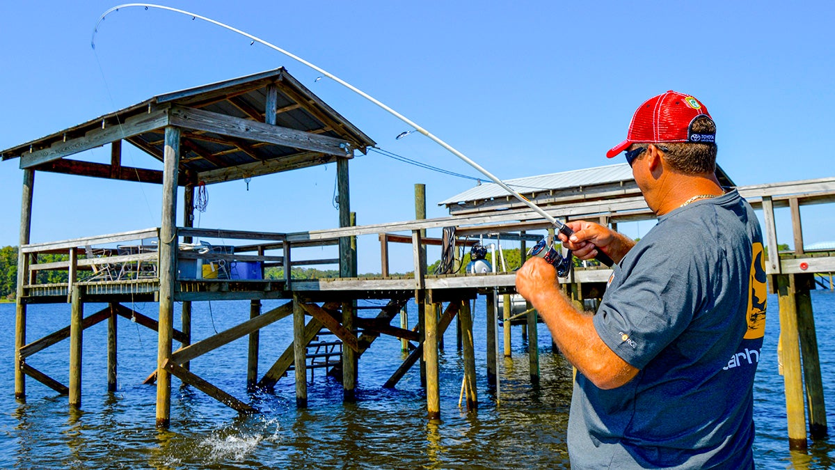 Use a Split Shot Rig to Catch Pressured Bass