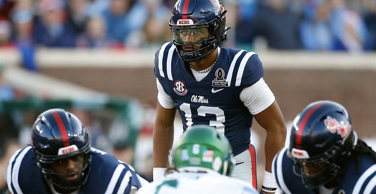 Austin Simmons intends to enter transfer portal