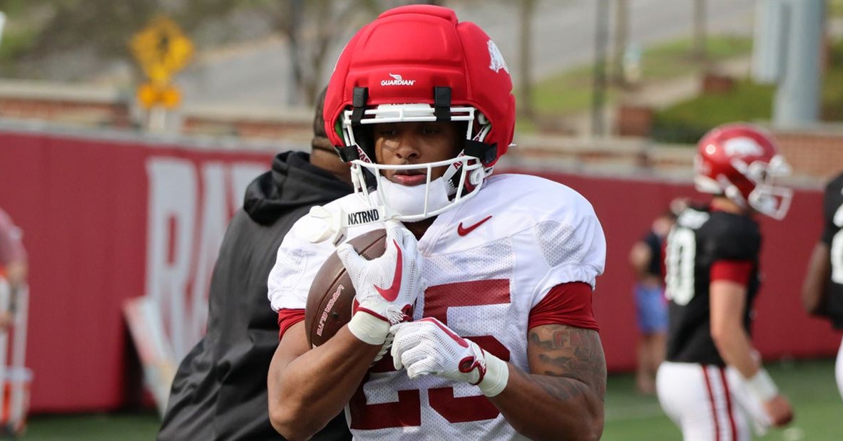 Behind 1-2 punch of Smith and Russell, Arkansas has intriguing RB options