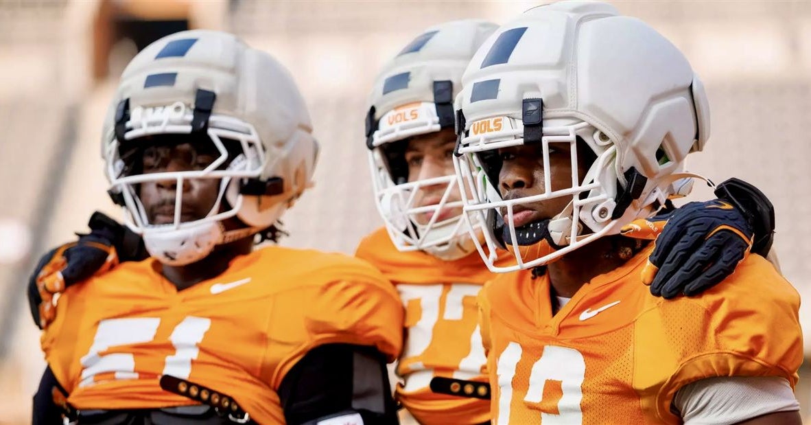 CBS Sports includes Tennessee position group in 2026 college football ‘all-star team’