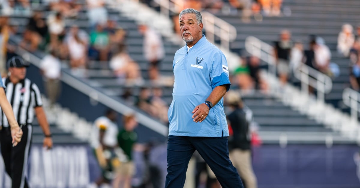 Q&A: Villanova Coach Mark Ferrante Sees ‘No Weaknesses' in Louisville