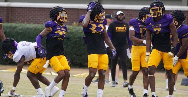 New Hanover graduate Brown impresses in ECU spring football game