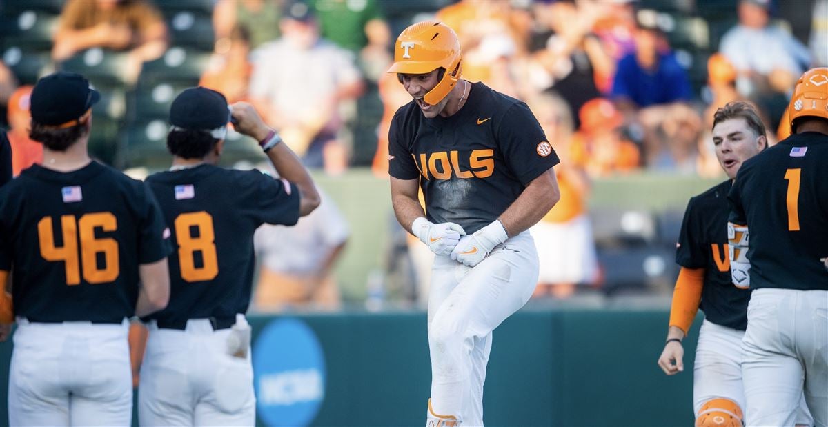 Tennessee clinches spot in NCAA Regional Final with 14-inning marathon win  over Clemson, Local Sports