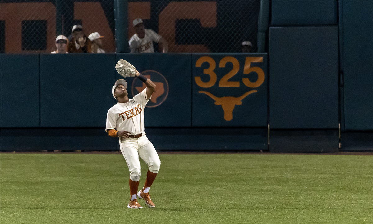 Texas to face No. 8 Stanford in Palo Alto Super Regional - Burnt