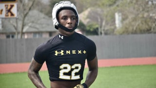 Rising 2026 CB Hayward Howard Jr. focused on six programs 