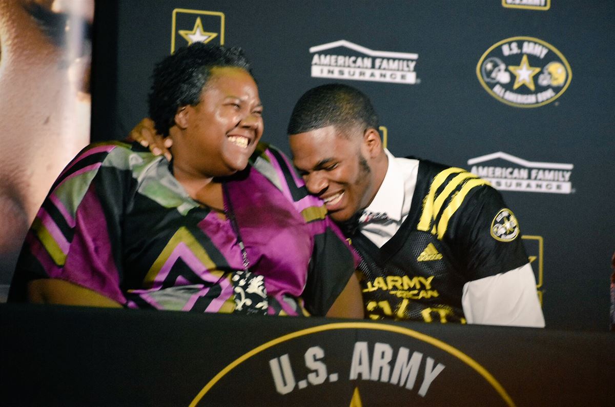 Cowboys Rookie LB Micah Parsons Buys Mother New Home in Dallas - FanNation  Dallas Cowboys News, Analysis and More