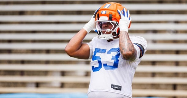 Florida's starting OL 'really close' to taking shape