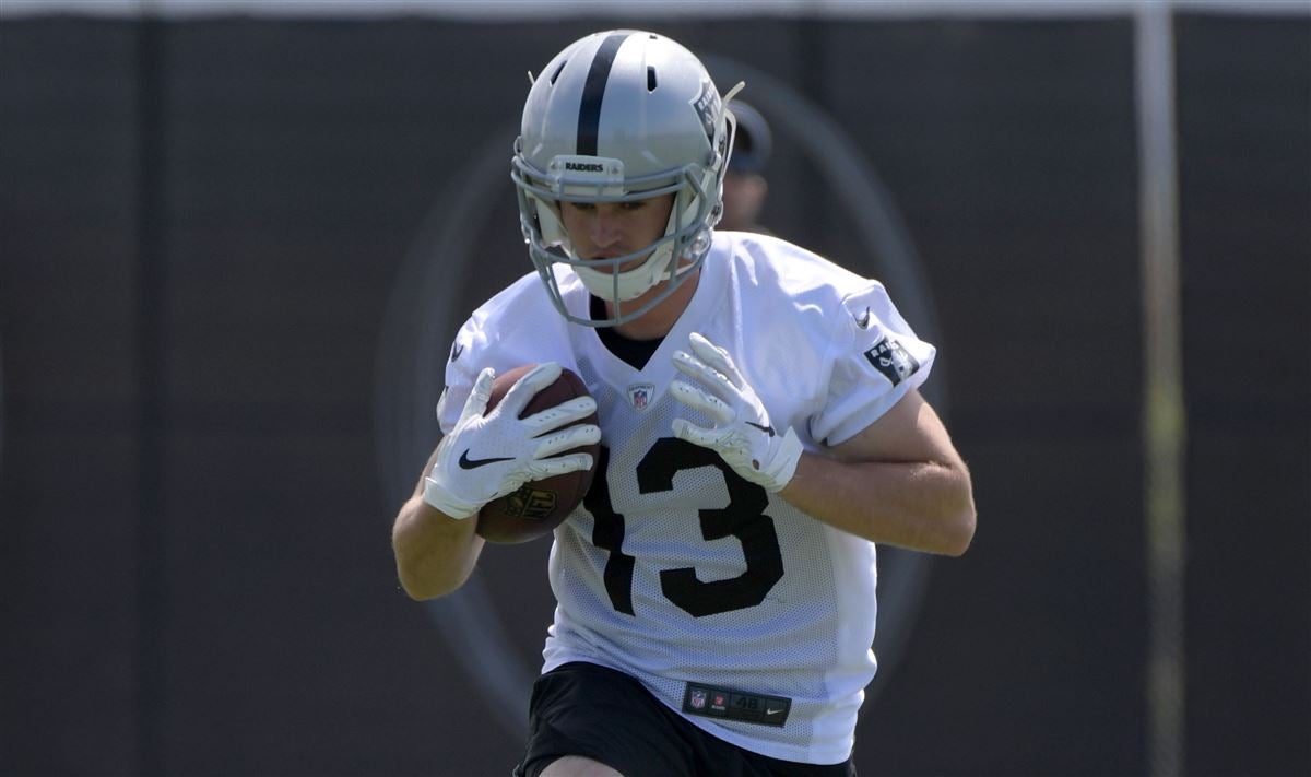 Raiders: Hunter Renfrow's lack of targets gets honest take from Mick  Lombardi