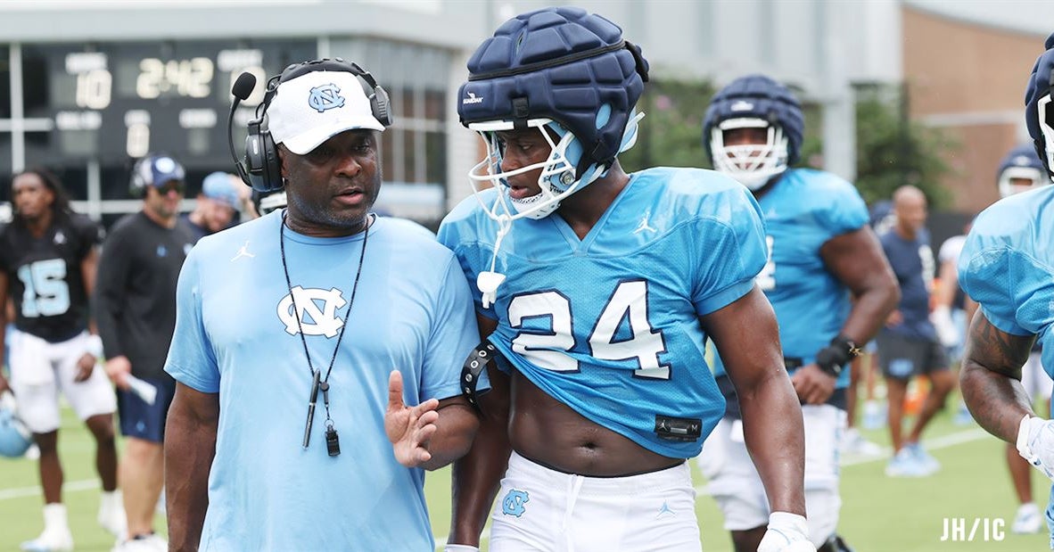 Running back Darwin Barlow Finds Sunshine at UNC Through ‘Dark Places’ Running back Darwin Barlow Finds Sunshine at UNC Through ‘Dark Places’
