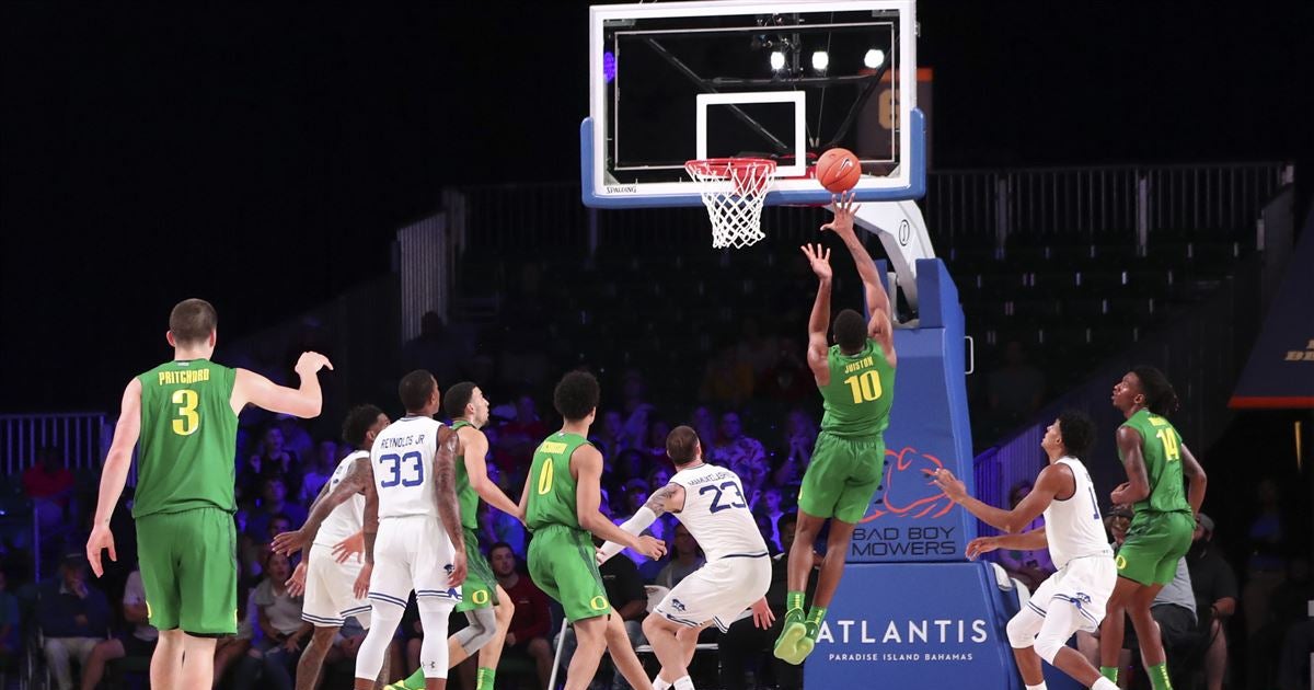 Twitter Reacts To Oregon S Comeback Against No 13 Seton Hall