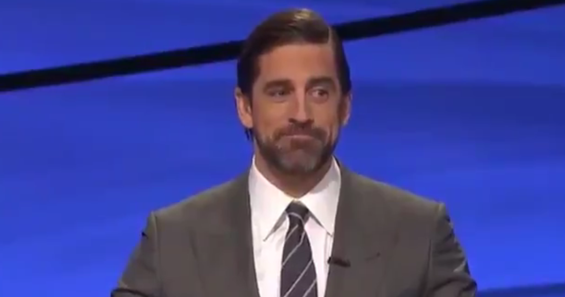 WATCH Aaron Rodgers takes hilarious jab at contestant who didn't know
