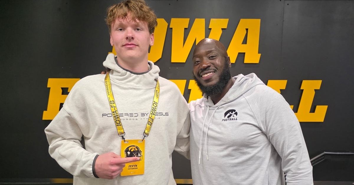 Iowa Football Recruiting: Hawkeyes To Host Top 2028 Targets For Hawkeye Tailgater
