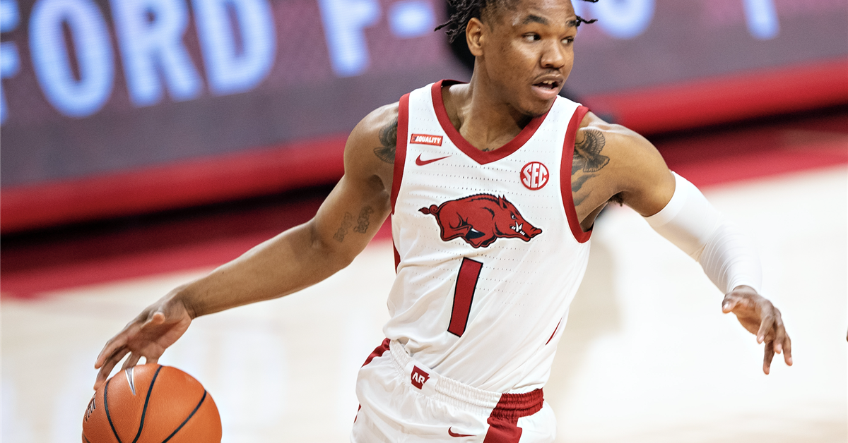 Arkansas basketball: Interim coach Keith Smart assesses Razorbacks' 65 ...
